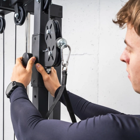 Multifunkčná tréningová stanica THUNDER CRAGY