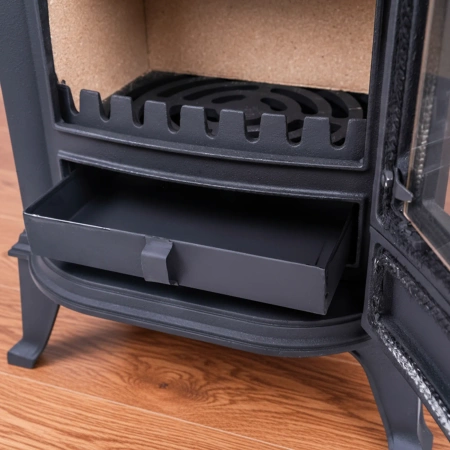 Liatinová pec na drevo DIANA 4,5 kW